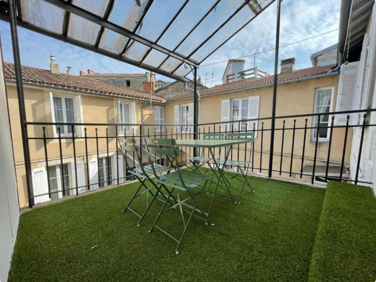 Superbe T2 Neuf Centre Ville Wifi Terrasse Netflix เปรีเกอ ภายนอก รูปภาพ